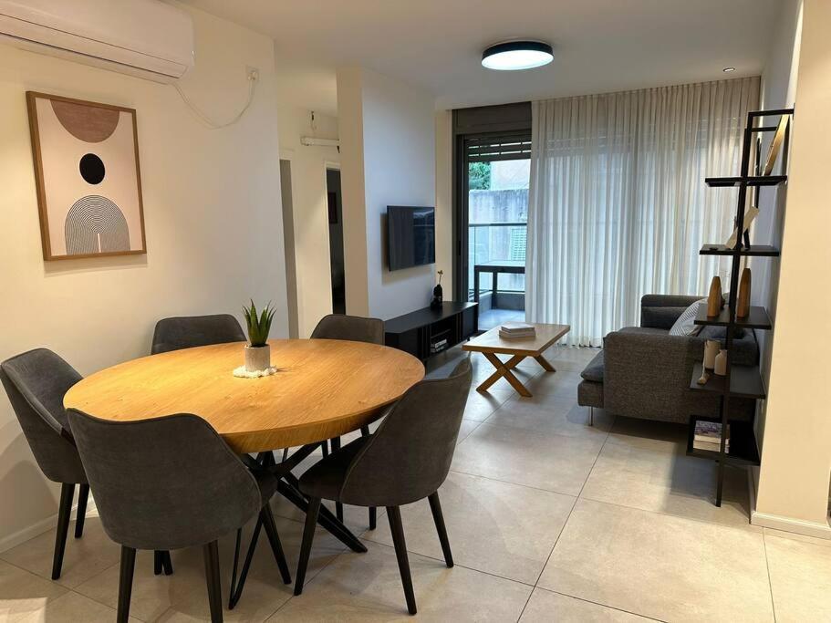 Family Apartment By Israpart Ramat Gan Dış mekan fotoğraf